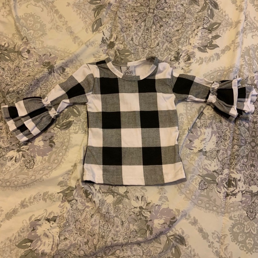 Ruffle Sleeve Layering Shirt